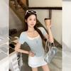 Blue fake two-piece short-sleeved T-shirt women's summer sweet and spicy new waist thin pleated square collar design top
