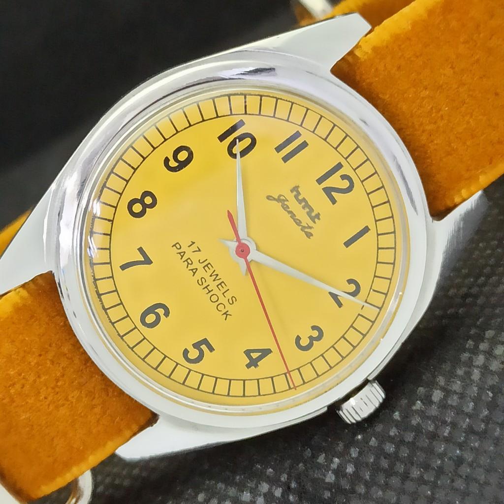 

Б/у HMT JANATA WINDING индийские мужские часы с желтым циферблатом 534k-a282349-5 lot534k-a282349