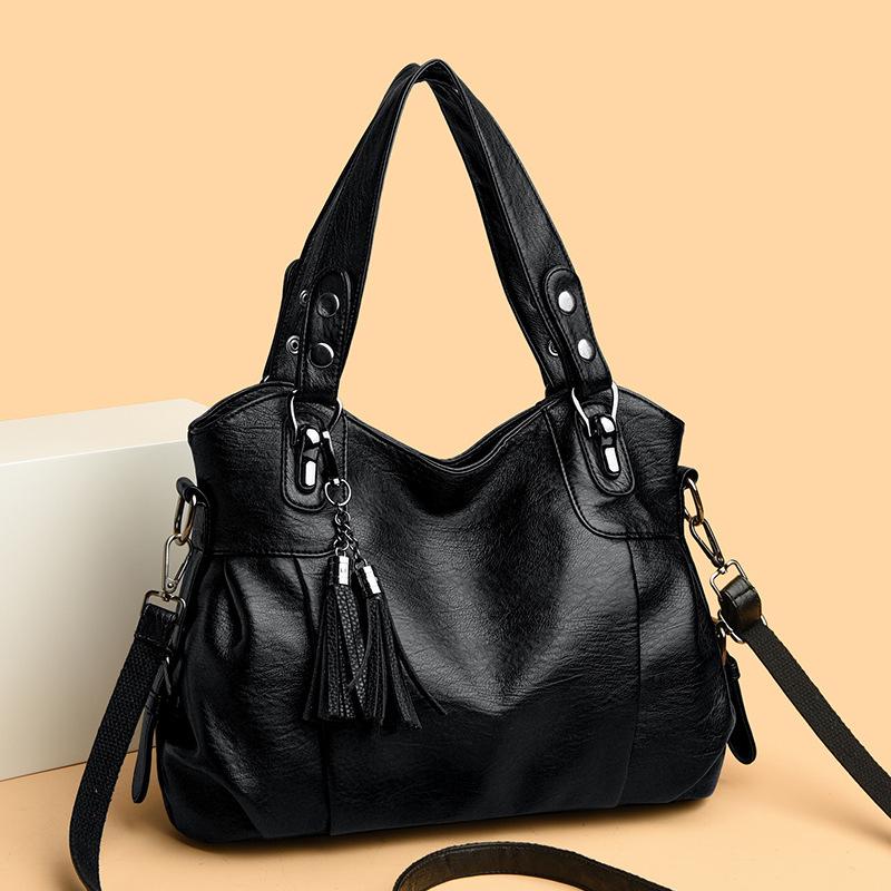 Módní kabelka pro dojíždění pro ženy Nová ležérní taška přes rameno Jednoduchá a atmosférická kabelka crossbody z měkké kůže Třásňová taška