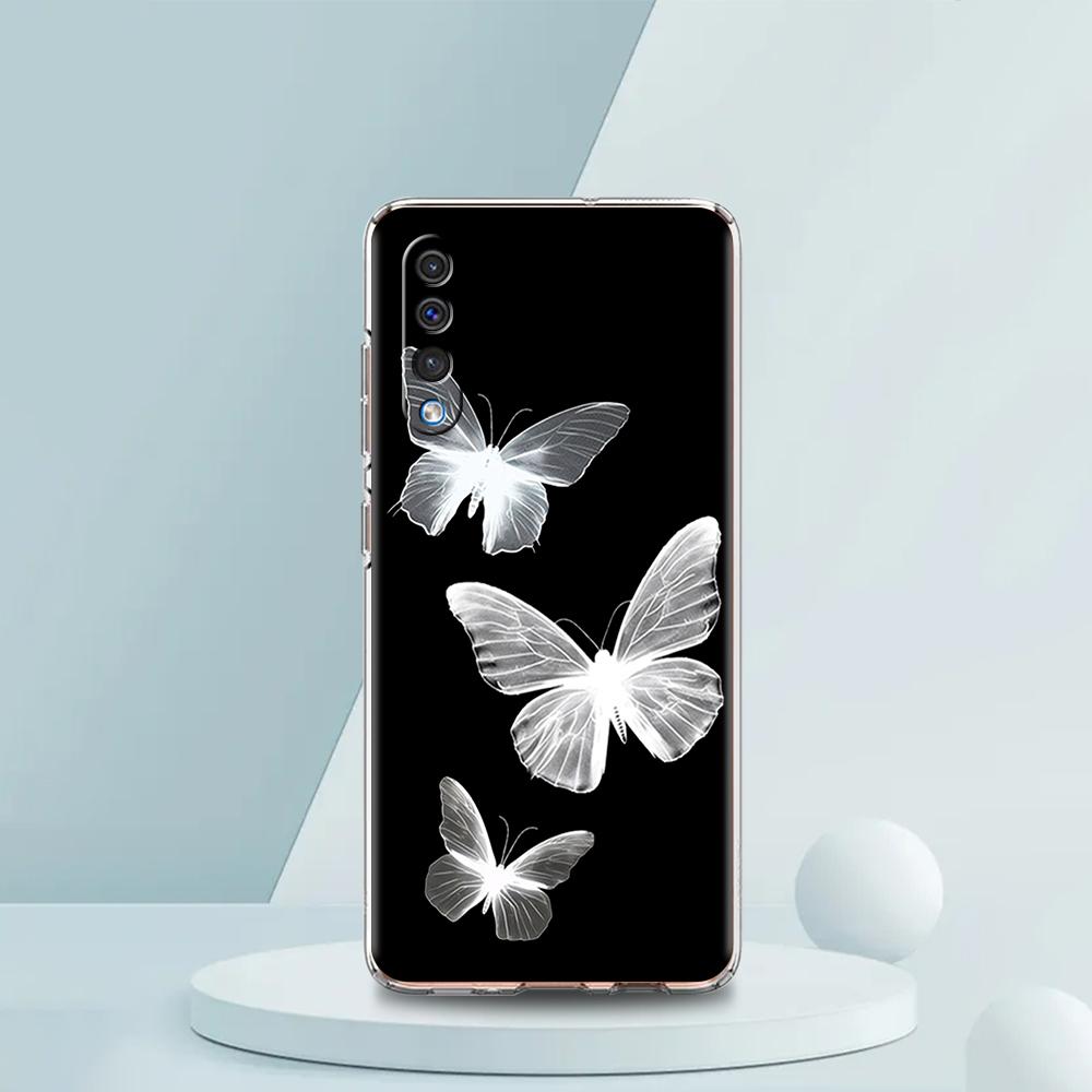

Gothic Style Black Lip Phone Case For Samsung A16 A14 A12 A22 A32 5G A34 A42 A52 A54 A50 A70 A30 A40 A20E A10S A02S A04S A06 Samsung A22 5G