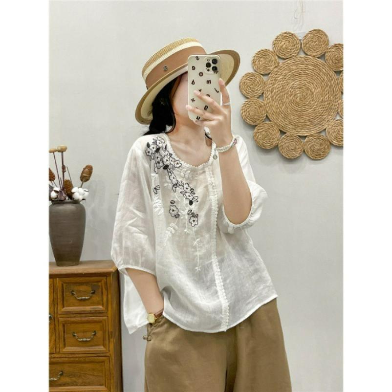 

Summer Literature and Art Ramie Heavy Industry Embroidery Embroidered Pullover Shirt Women s Round Neck Edging Was Thin T-shirt 4XL білий