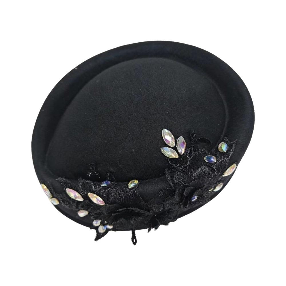 New British Retro Top Hats Diamond Flower Applique Formal Stewardess Hat Concave Top Solid Flight Attendant Hat for Party