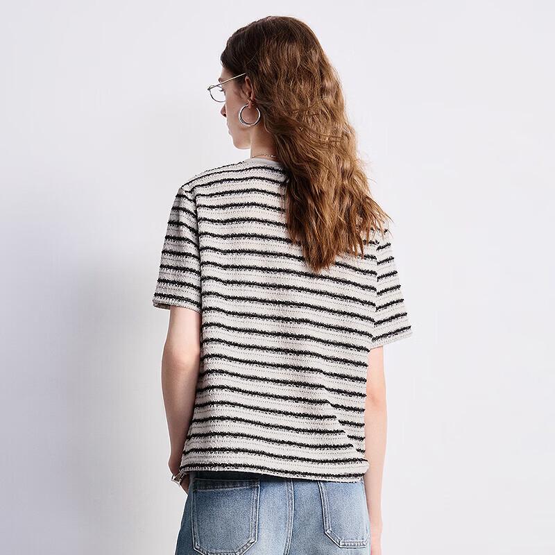 Chuyu Women's Striped Round Neck T-Shirt