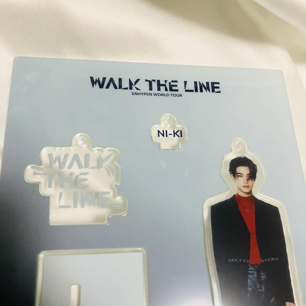 [USED] Korean ENHYPEN WALK THE LINE Acrylic Stand Keyring Niki