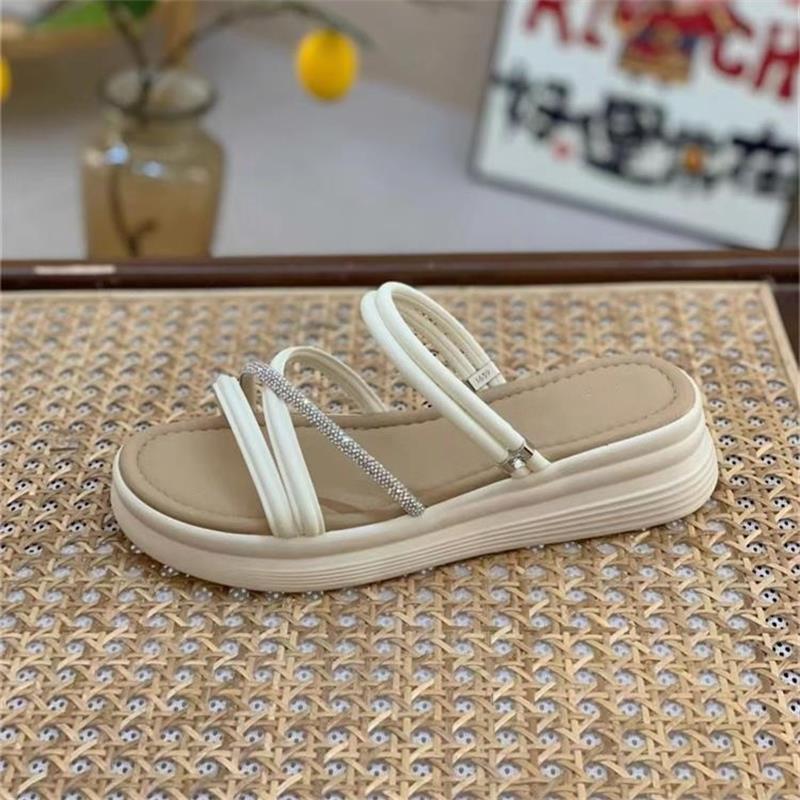 Stepping On Shit with Soft Soles and Two Slippers for Women's Summer Wear 2025 New Fashionable and Versatile Comfortable Casual Non-slip Beach Shoes