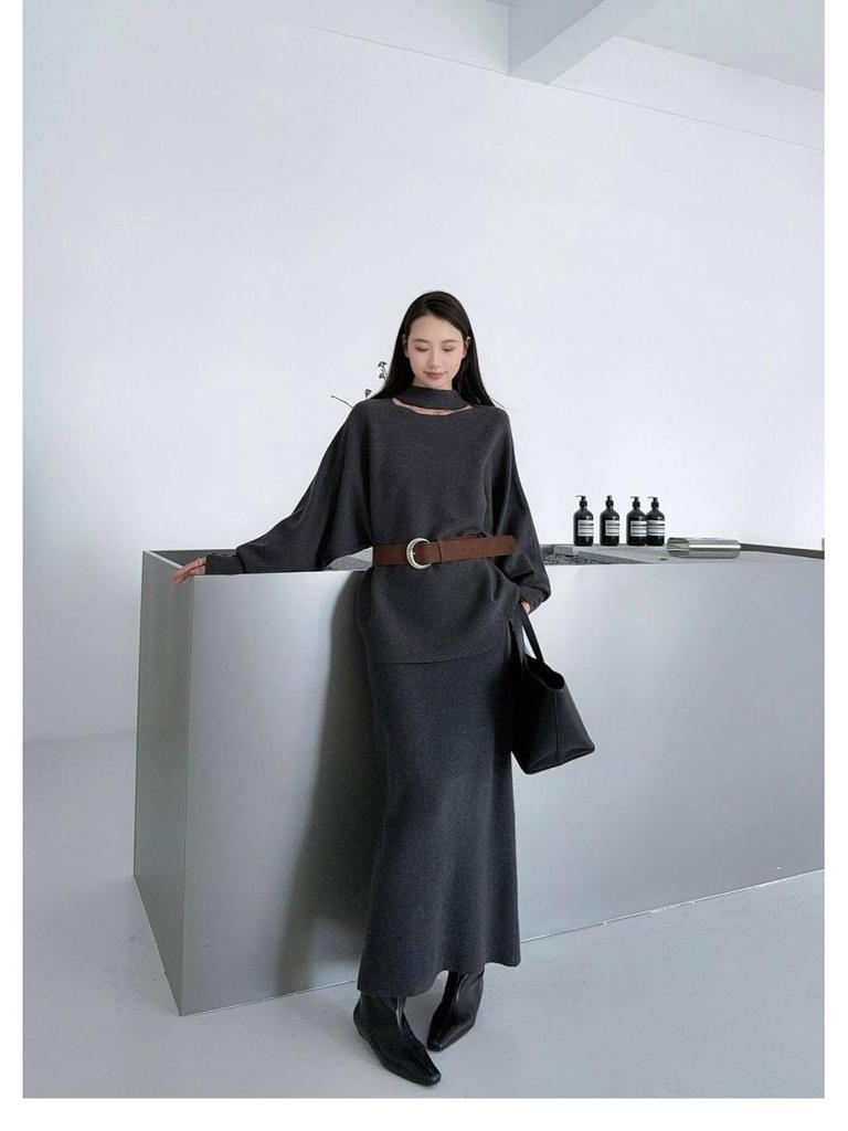 Versatile Casual Fashion Set: Autumn/Winter Slimming Knit Outfit for Date or Commute