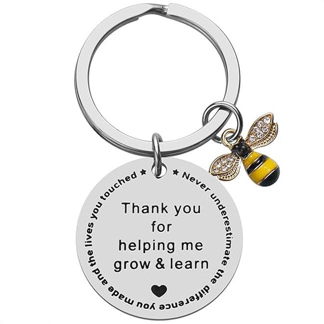 Thanksgiving Gift: Stainless Steel Keychain with Engraved Little Bee Pendant – Ideal Graduation Gift for Teachers
