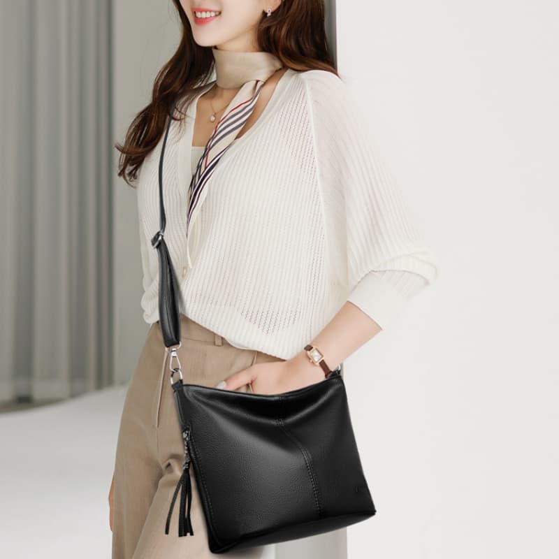 Soft leather fringed shoulder bag Crossbody tote women's bag