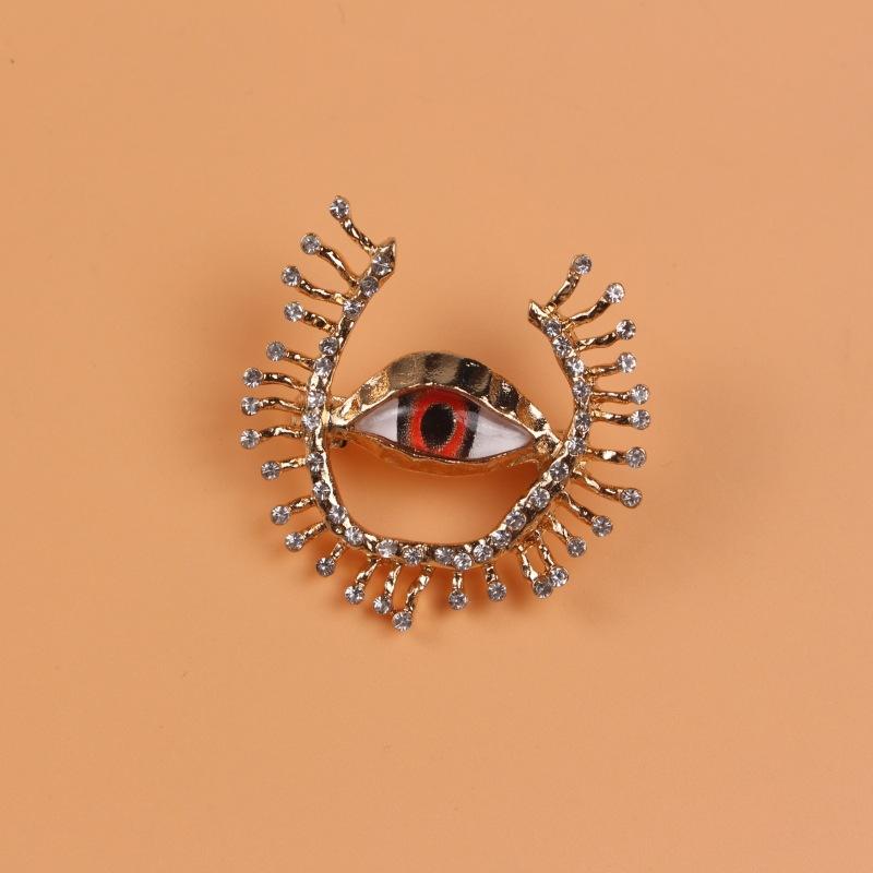 

Ретро-брошь «Глаз дьявола» Женская индивидуальность Преувеличенный глаз Брошь Дизайн Sense Pin Аксессуары