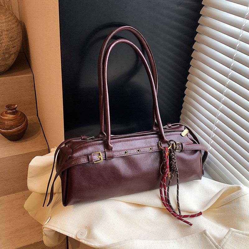 Niche Retro Baguette Bag Women's New Fashion Hand Carry Underarm Bag High-end Casual Shoulder Bag