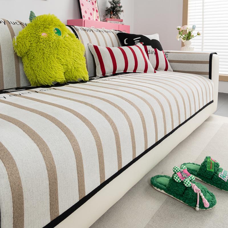 

Living Home Non-slip Sofa Cushion Couch Sofa Covers All-season Striped Elephant Cat Slipcover Chenille Patchwork Sofa Mats 70X70