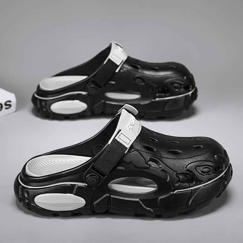 Fashion Clogs Men Sandals Lightweight Breathable Slip-On Sandals Non-Slip Water Shoes for Summer Beach Sandals