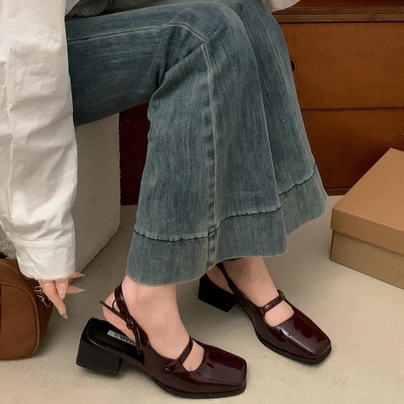 Fashion Elegant Bow Design Square Head Shallow Mouth Casual Sandals for Women 2025 Summer Back Strap Comfortable Coarse Heel Cool Pumps