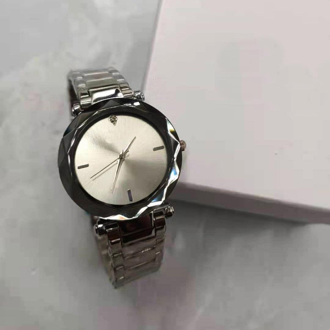 Five-Piece Rhombus Mirror Waterproof Fashionable Women S Dijia Stainless Steel With Quartz Watch
