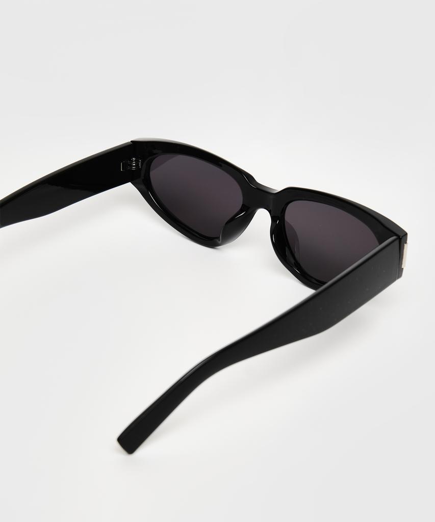 Tukyubeu Side Pin Boldy Sunglasses