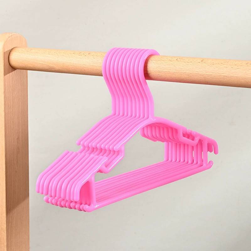Plastic Hanger With Groove Design Suitable For Daily Home And Storage Clothing