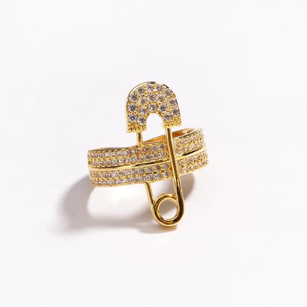 

Double Layers Paper Clip Style Ring, Made Of Copper And Inlaid With Zircon, Simple And Stylish, Suitable For Fashionable Women