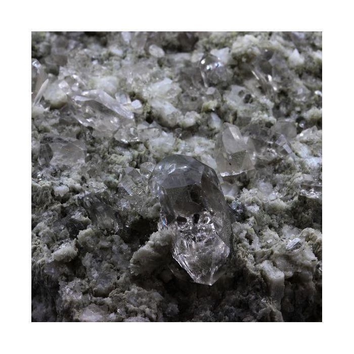 Pierres et Minéraux. Quartz fumé. 1530.0 ct. Massif du Mont-Blanc, Haute-Savoie, France..