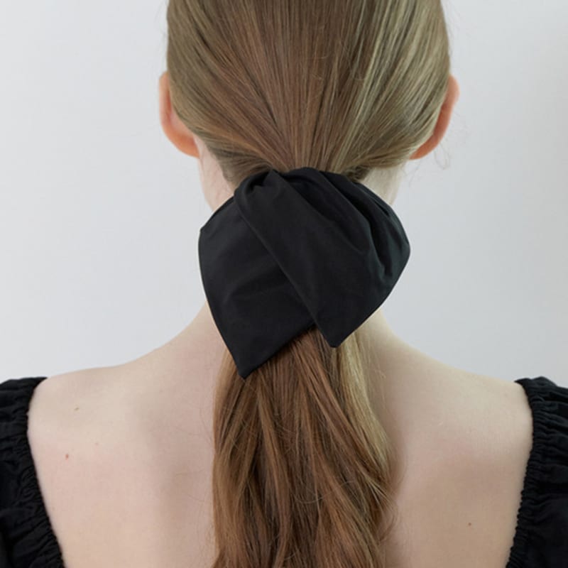 KINDABABY Bunny Petal Scrunch - Black