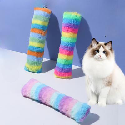 Haustierzubehör: Regenbogen Plüsch Lange Streifen Wurfkissen Katze Selbstbeschäftigungsspielzeug Katzenminze Vokal Interaktiv Langeweile Spielzeug