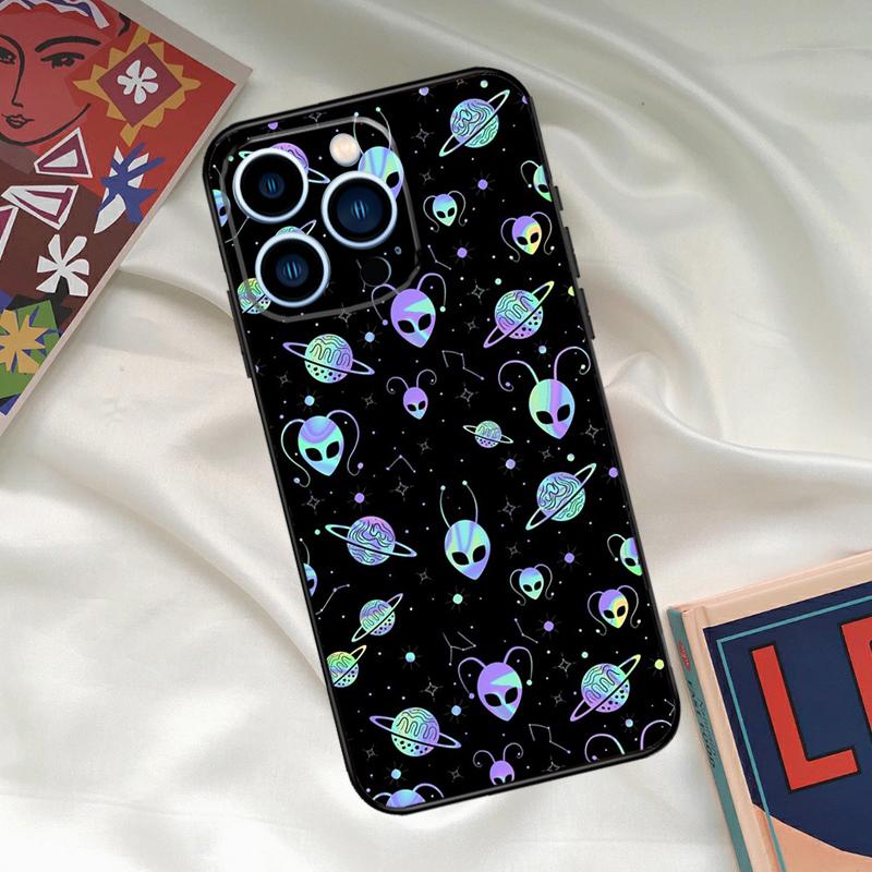 Alien Martian UFO Phone Case For iPhone 15 14 12 11 13 16 17 Pro Max 15 16 Plus 13 Mini 16e 17 Air Funda Cover