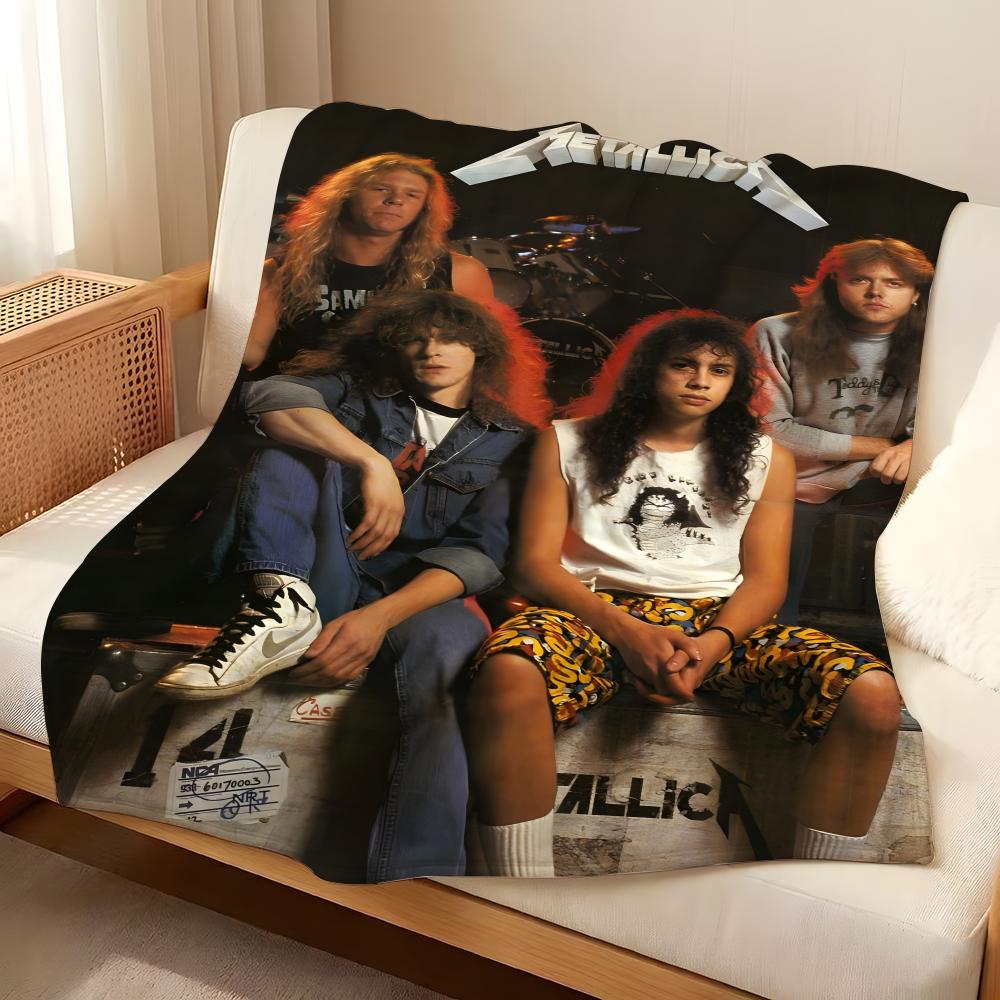 Music M-Megadeth Throw Flannel Blanket Suitable for Sofas Beds Offices Travel, Camping Chairs