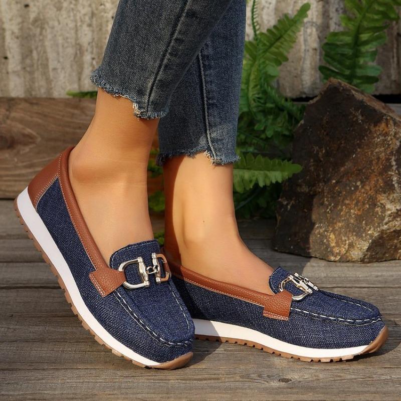 Women's Spring Large Size Flat Round Toe Chain Buckle Slip-On Shoes.