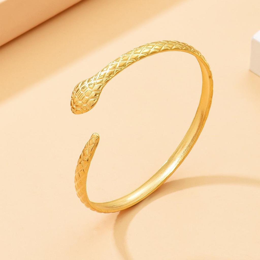 Trendy Snake-Shaped Stainless Steel Bracelet: Unisex Punk Style Jewelry