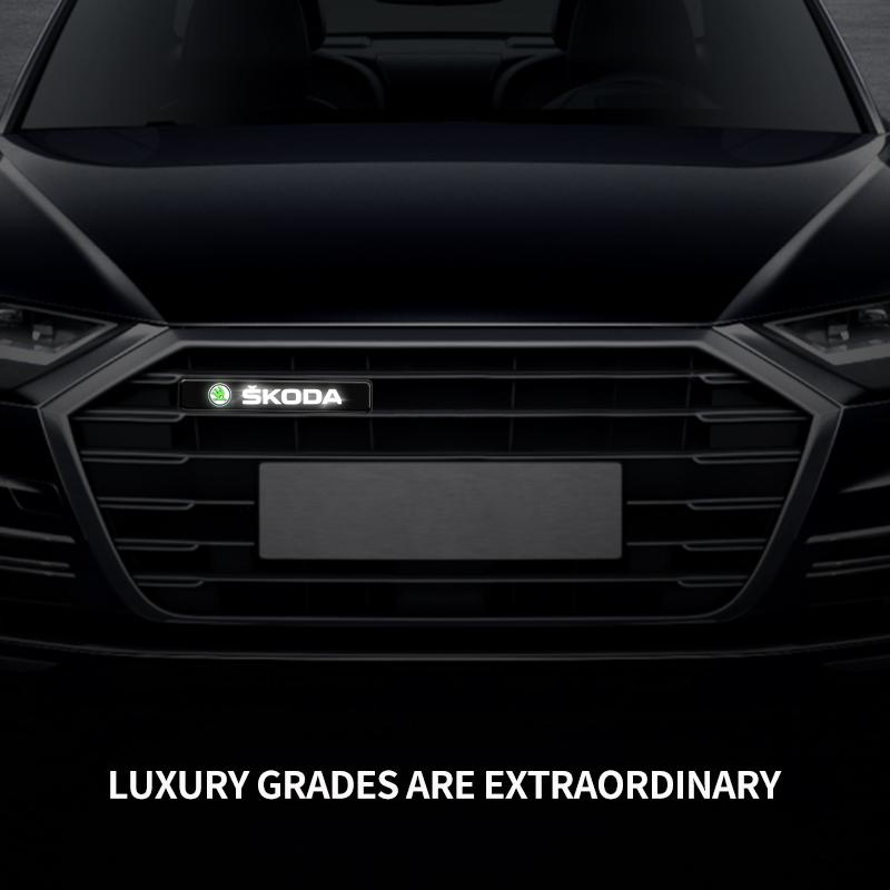 1Pcs Car Front Hood Grille Emblem Badge Decorative LED Light For Skoda Octavia Superb Rapid Kodiaq Karoq Fabia Kamiq Enyaq Yeti OO555