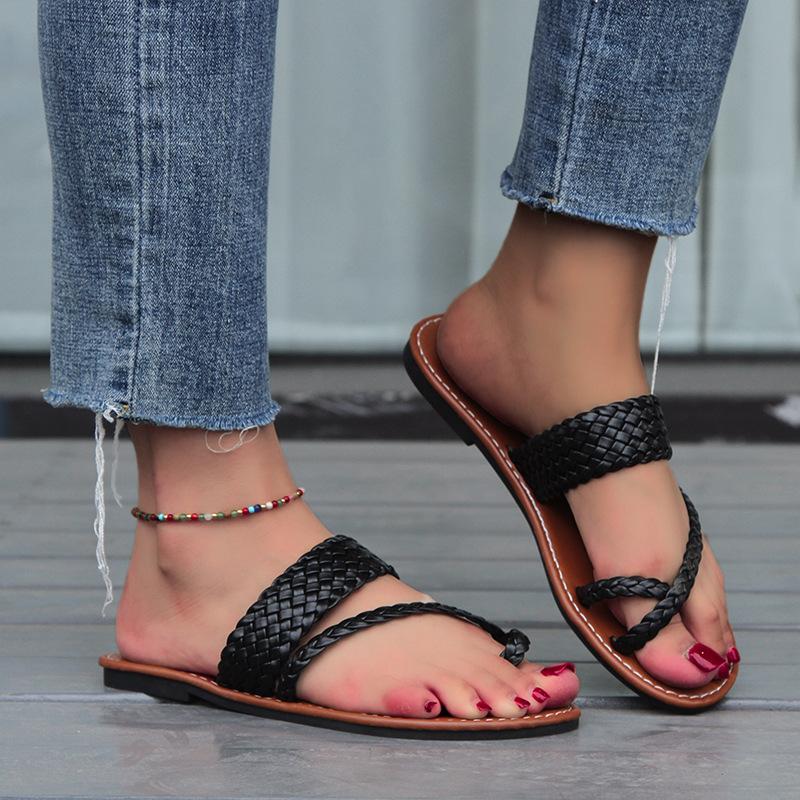 European and American Foreign Trade Large Size Flat Bottom Set of Toe Slippers Women's Simple Woven Belt Light Beach Cool Slippers