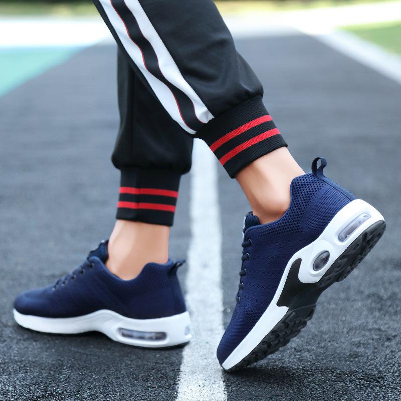 Hot-selling spring new dense mesh fly-woven shoes comfortable and casual large-size sports shoes