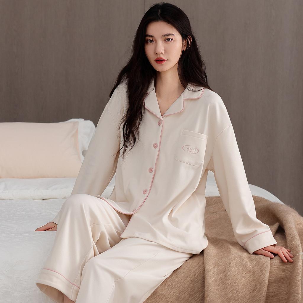 Autumn And Winter Pajamas Women'S German Velvet Warm Long-Sleeved Cardigan Can Be Worn Outside Loungewear Winter Thin Velvet Simple Casual Suit