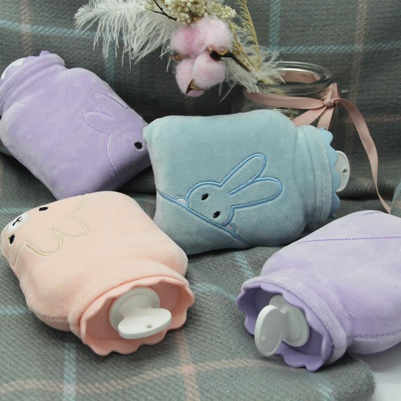 Thick Explosion-proof PVC Hot Water Bag Cartoon Mini Warm Water Bags Rubber Hand Warmer Can Be Used for Feet Hands Shoulders Neck and The Whole Body