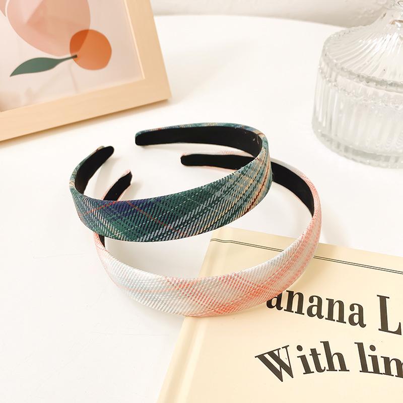 2 Stück/Set 2 cm dünner karierter Stoff-Haarreif für Frauen Mädchen tägliche Presse Haaraccessoires Koreanische JK Studentenuniform Kopfbedeckungen