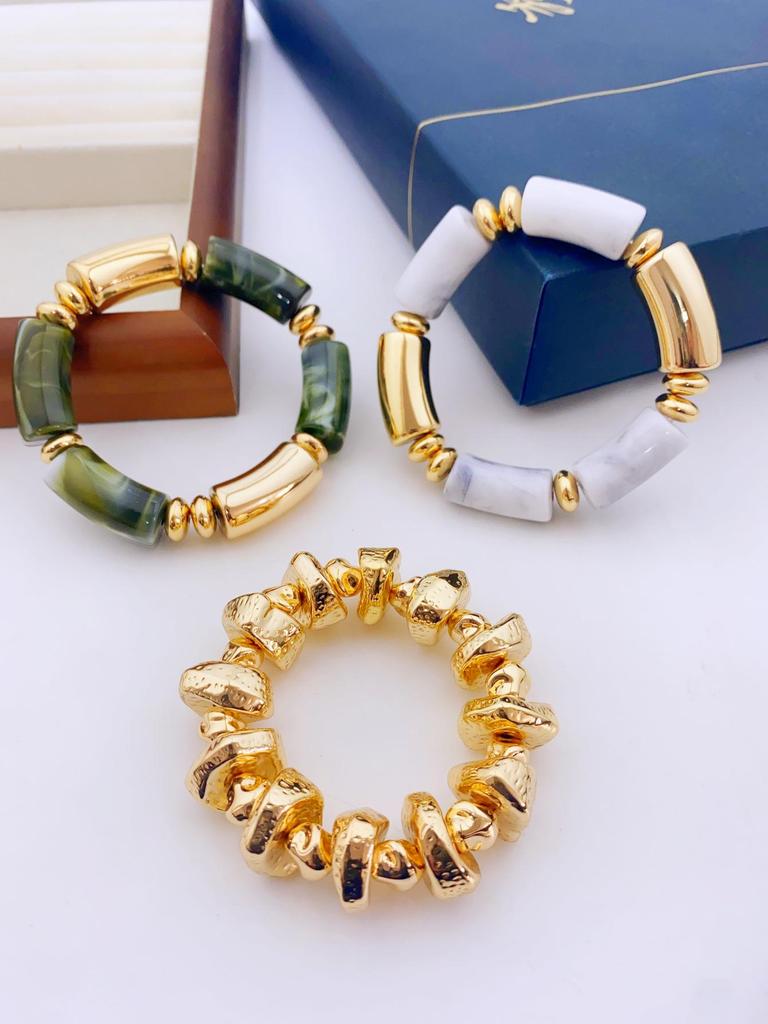 European & American 3-Piece Acrylic Bamboo Bead Necklace