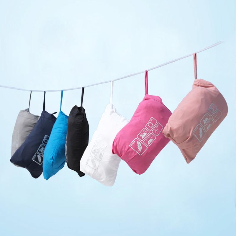 Lightweight Breathable Sun Protection Jacket for Men & Women: Comfortable & Trendy Outdoor Skin Wear