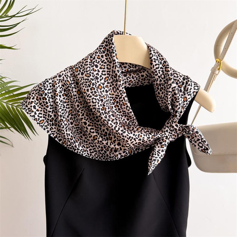 Scarf For Women Spring/Summer Imitation Silk Square Scarf Decoration Bandanna Leopard Print Neckerchief Luxury Headband Hijab