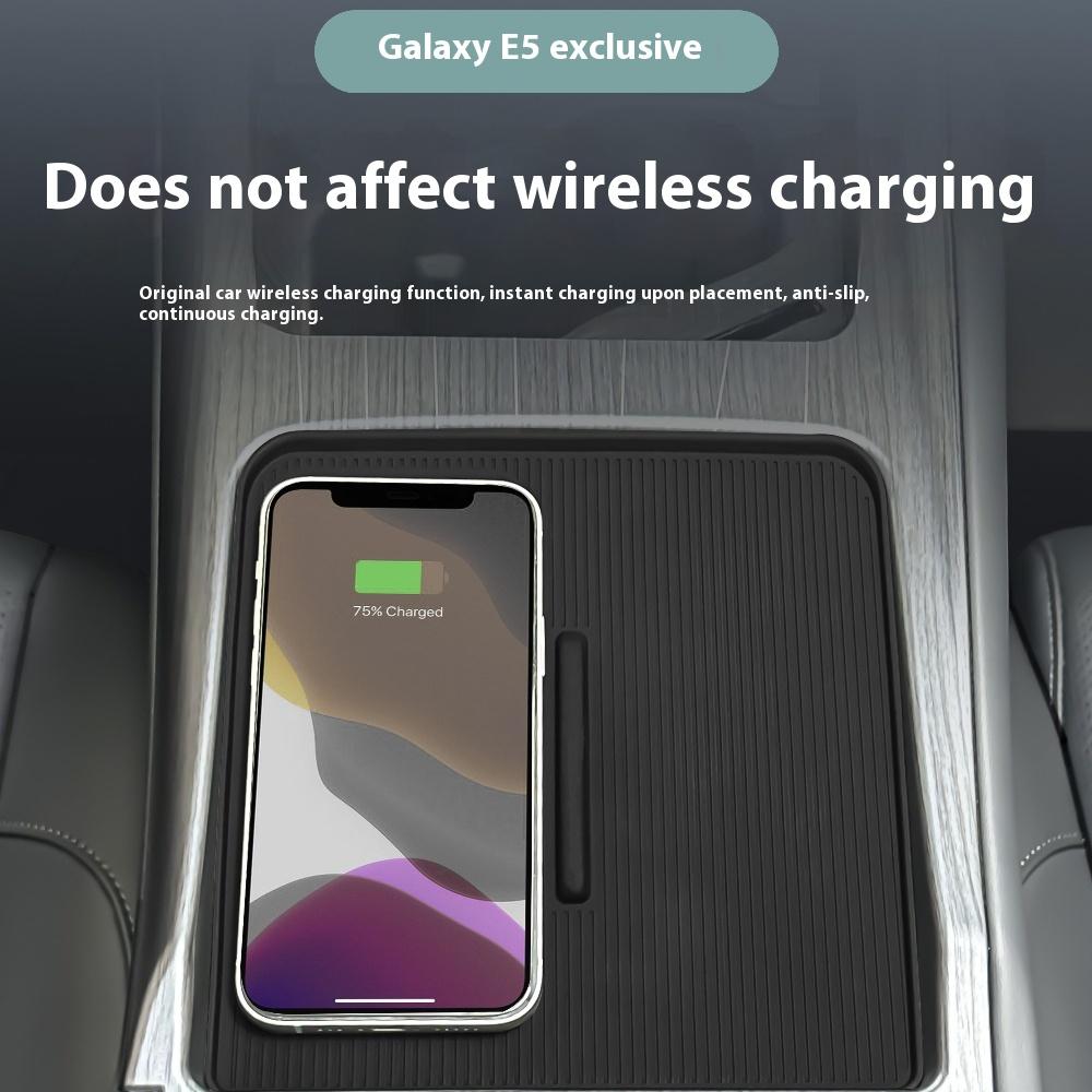 Fit For Geely EX5 Galaxy E5 Central Control Wireless Charging Silicone Pad Waterproof Scratch Resistant Dustproof Breathable Car