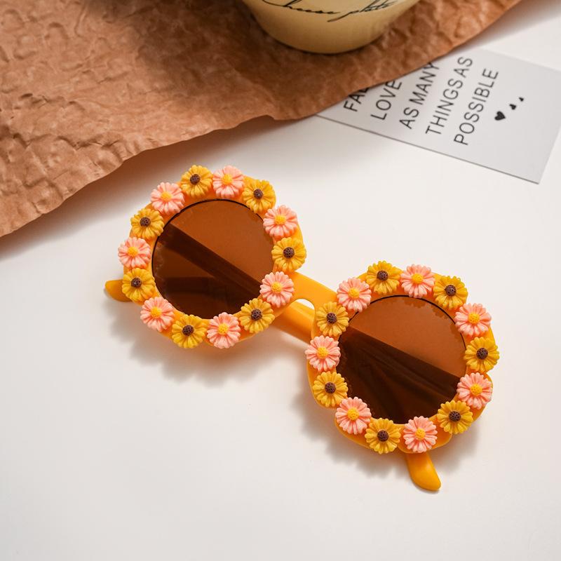 

Sun Flower Sunglasses For Children Round Summer Travel Shades Boys Girls Lovely Eyewear Kids Baby Daisy Sunglasses UV Protection Other