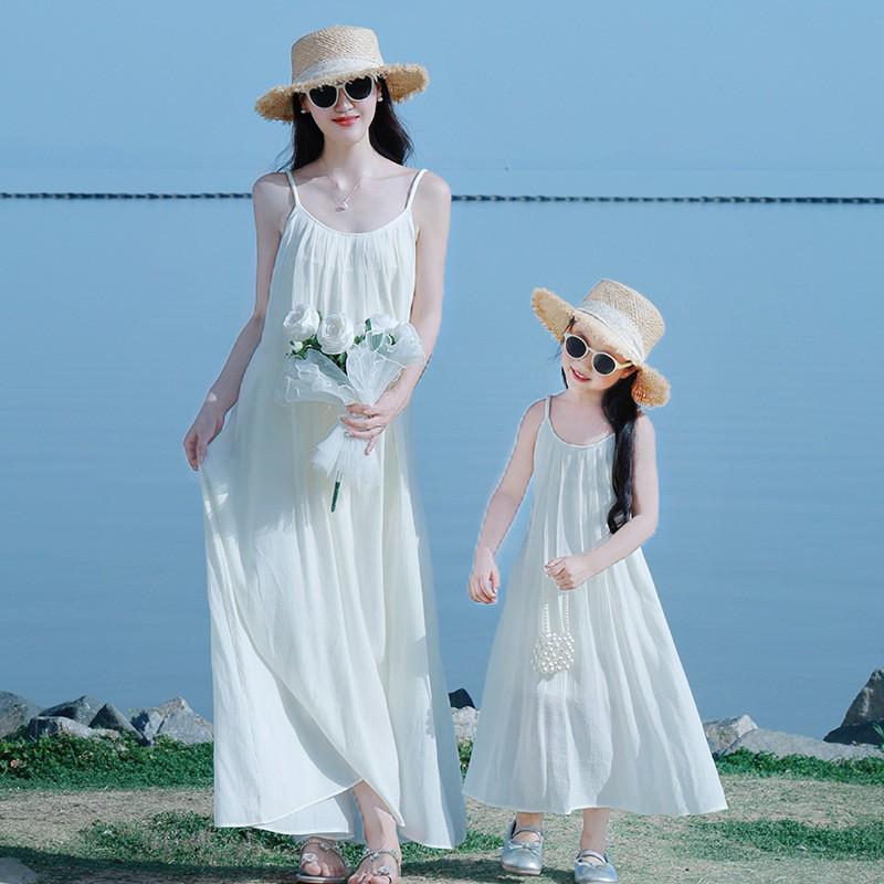

Summer Beach Chiffon Dress for Mother and Daughter - Loose Fit, Ideal for Seaside Vacations in Hainan, Sanya, and Yunnan. Girl 110 cm білий/слонова кістка
