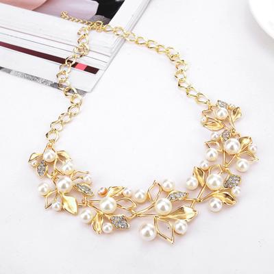 Yousheng 1 Set Bride Necklace Dazzling Rhinestone Hollow Leaf Splicing Elegant Noble High Gloss Faux Pearl Stud Earrings Kit Wedding Jewelry