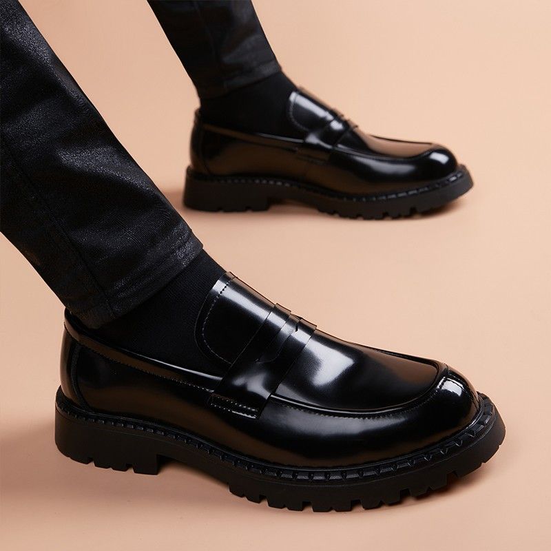 

Мужские формальные туфли на одной педали, повседневные кожаные туфли на мягкой подошве, летние дышащие туфли дерби на шнуровке, корейская версия 44