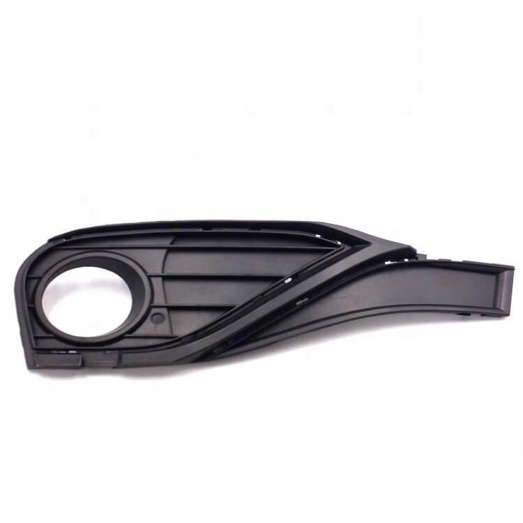 

BMW 4 Series F32 Fog Light/Air Intake Grille Trim (Part Numbers: 51117294831, 51117294832) Model 51117294831