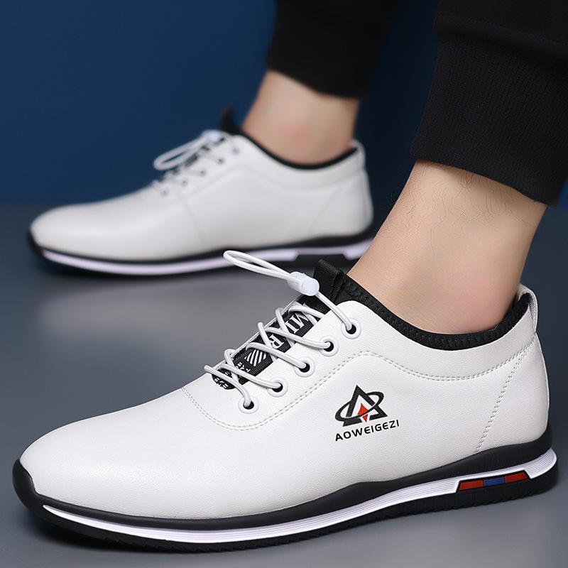 Men's shoes versatile soft sole soft surface non-slip driving shoes summer senior sense golf breathable casual leather shoes