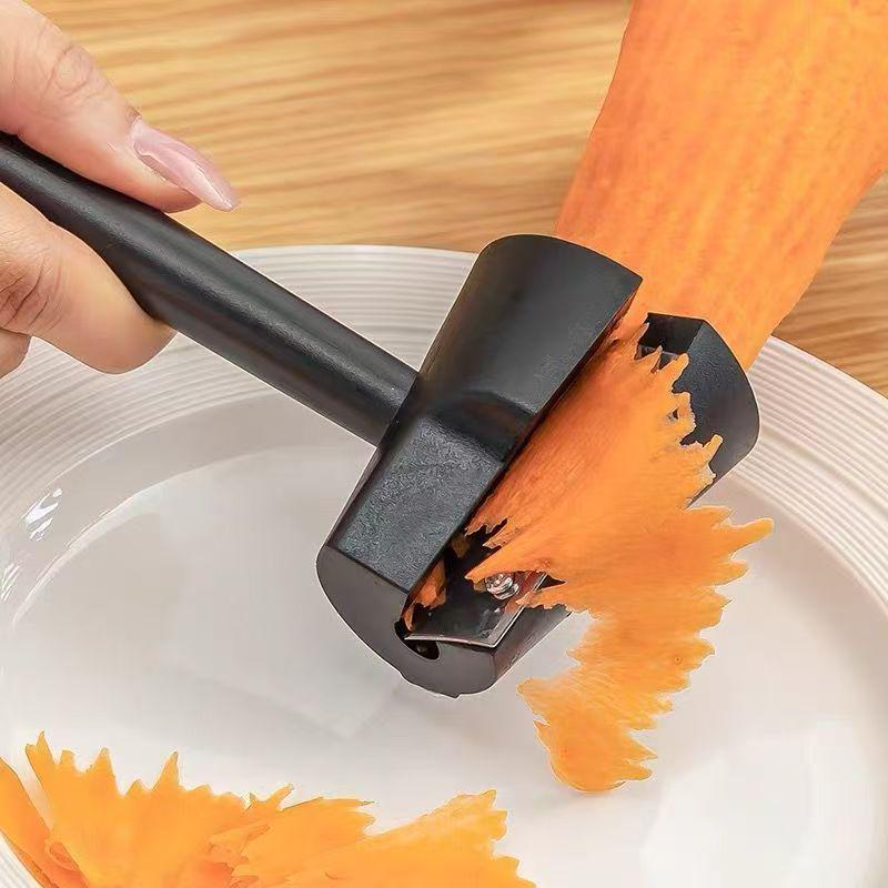 Multifunctional Kitchen Tool: Carrot Peeler, Cucumber Curler, Fruit & Vegetable Carver, Grater