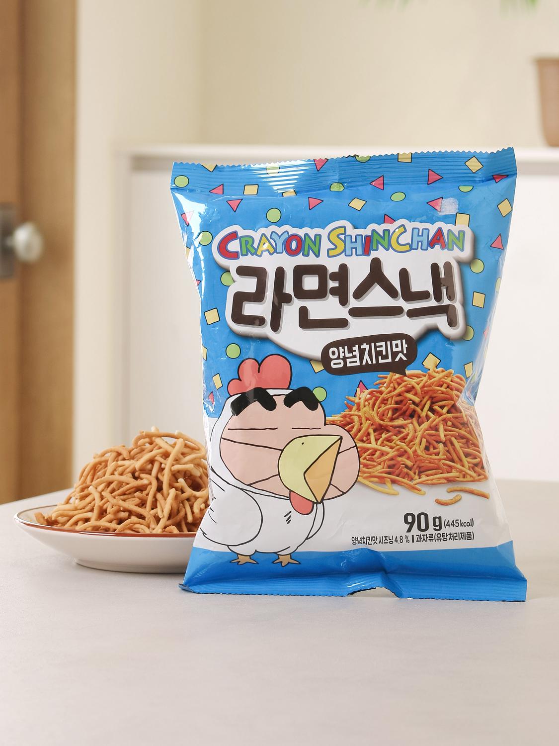 Снэки-рамен Шин-чан - Сладкий и острый вкус жареной курицы (90г) 1ea