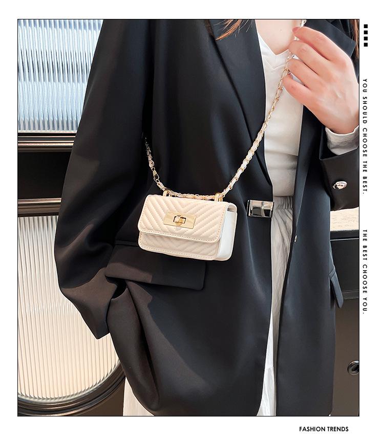 Módny trend 2025 Mini dámska štvorcová crossbody retiazková kabelka