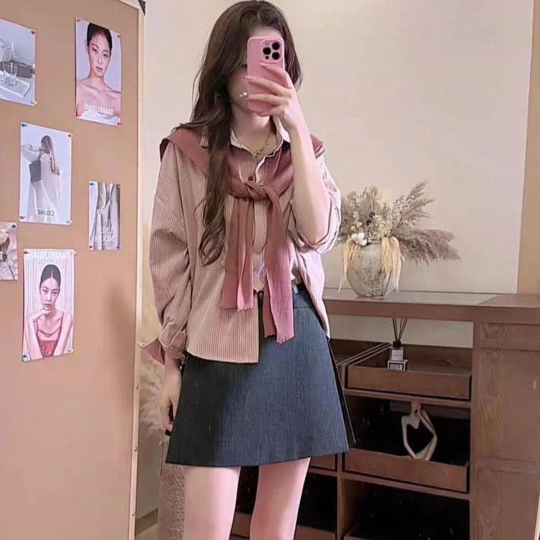 

Korean Style Women s Two-Piece Set: Striped Long Sleeve Loose Top & Slimming Outerwear XL 65-70 kg