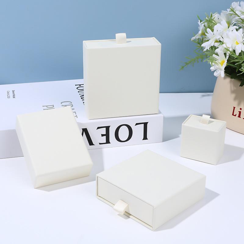 In-Stock Paper Packaging Jewelry Box for Necklace, Bracelet, Earrings - Cross-Border Hot-Selling Pull-Out Design