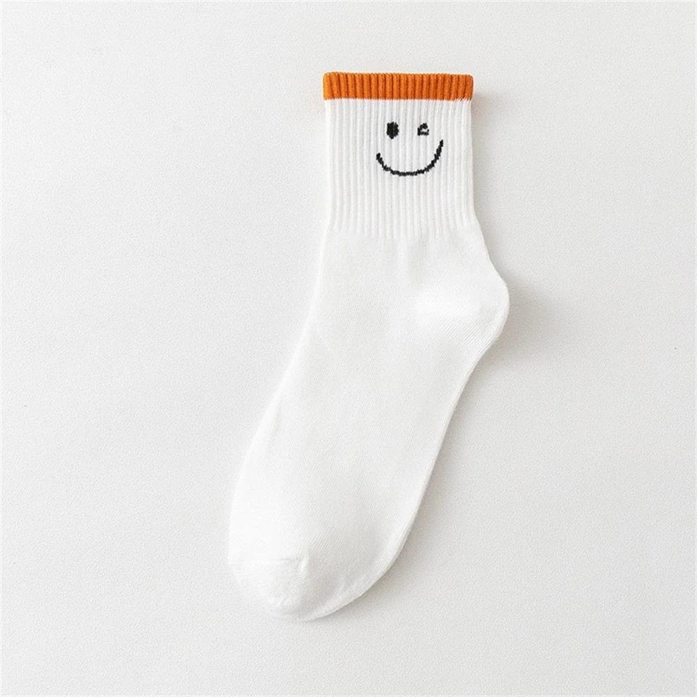 Funny Cartoon Heart Astronaut Rainbow Stripes Bear Footprint Sport Hipster Harajuku Casual Soft White Cotton Socks Dropship